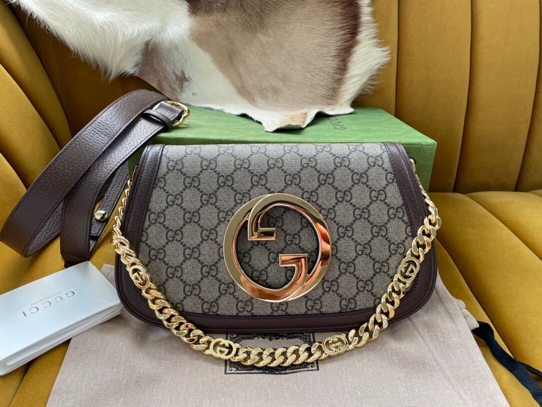 Gucci Blondie shoulder bag in brown leather 699268