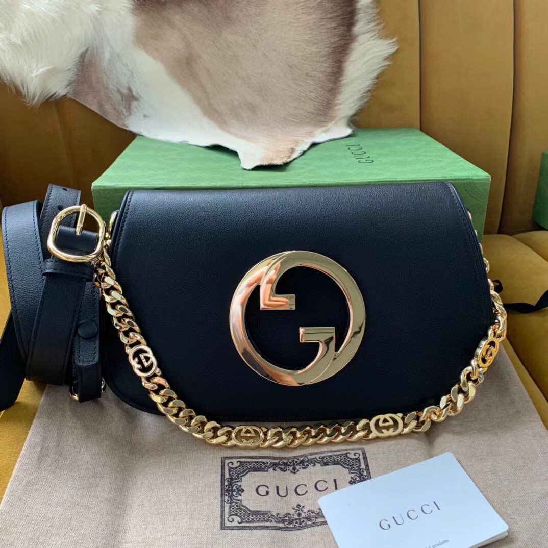 Gucci Blondie shoulder bag in black leather 699268