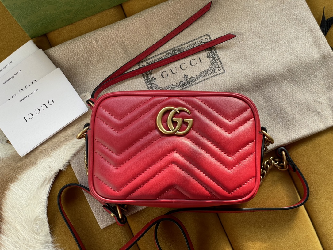 Red Leather GG Marmont Matelassé Mini Bag Zip