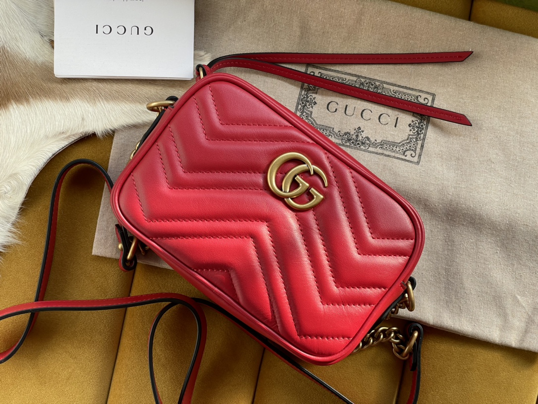 Red Leather GG Marmont Matelassé Mini Bag Zip