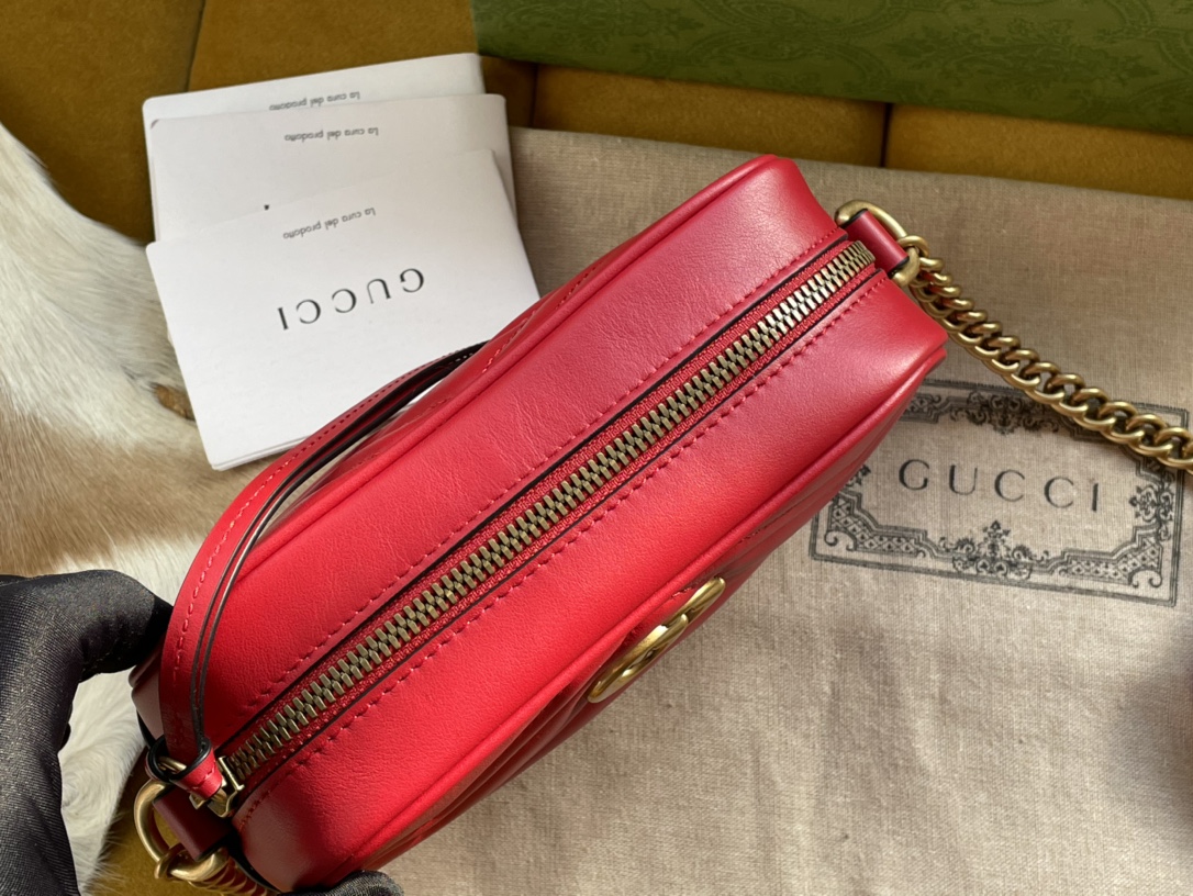 Red Leather GG Marmont Matelassé Mini Bag Zip