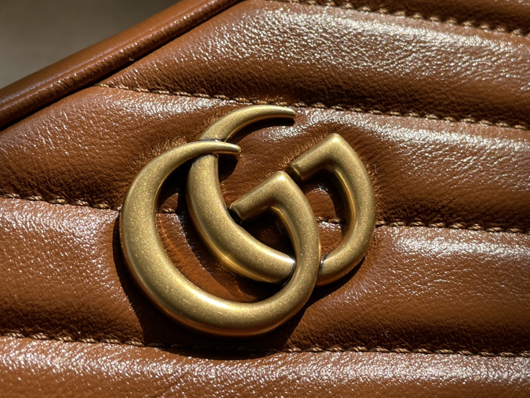 Brown Leather GG Marmont Matelassé Mini Bag Zip