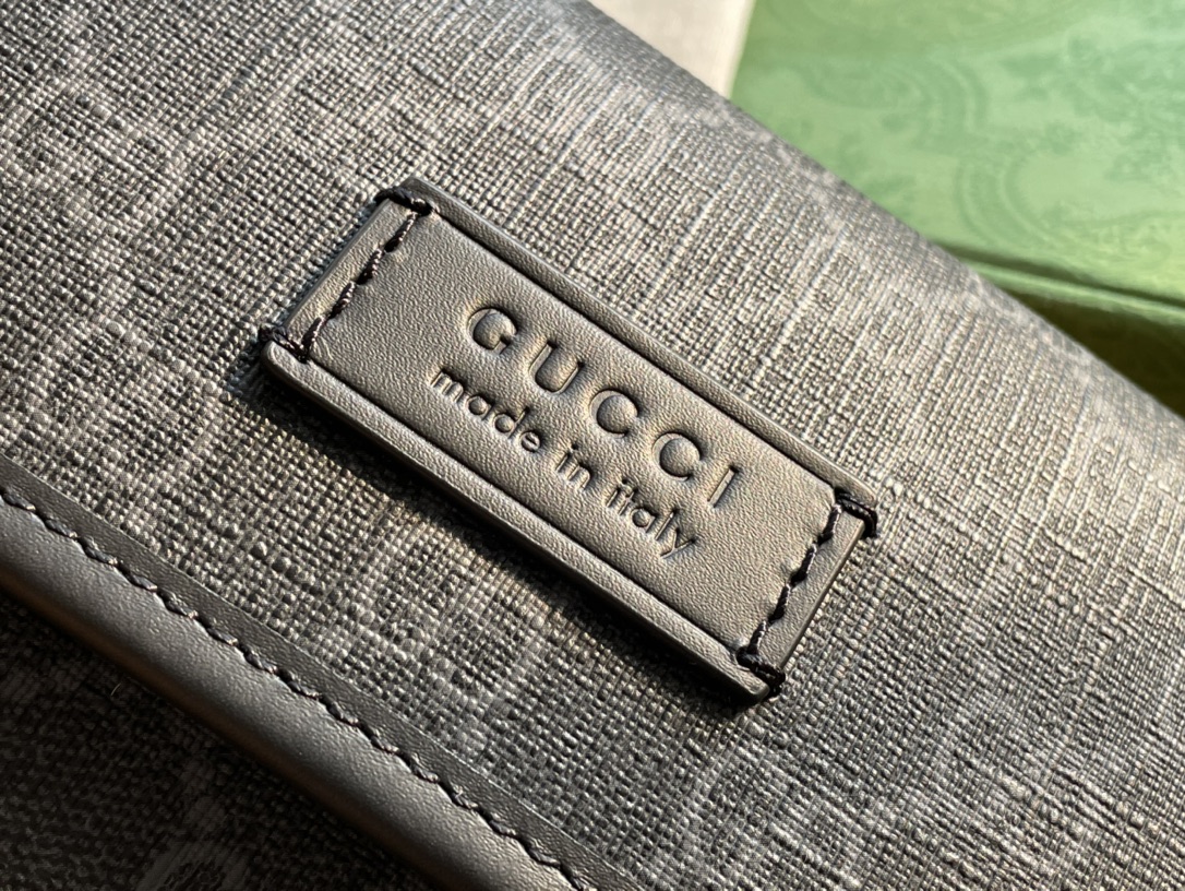 Black / Grey GG Supreme Belt Bag