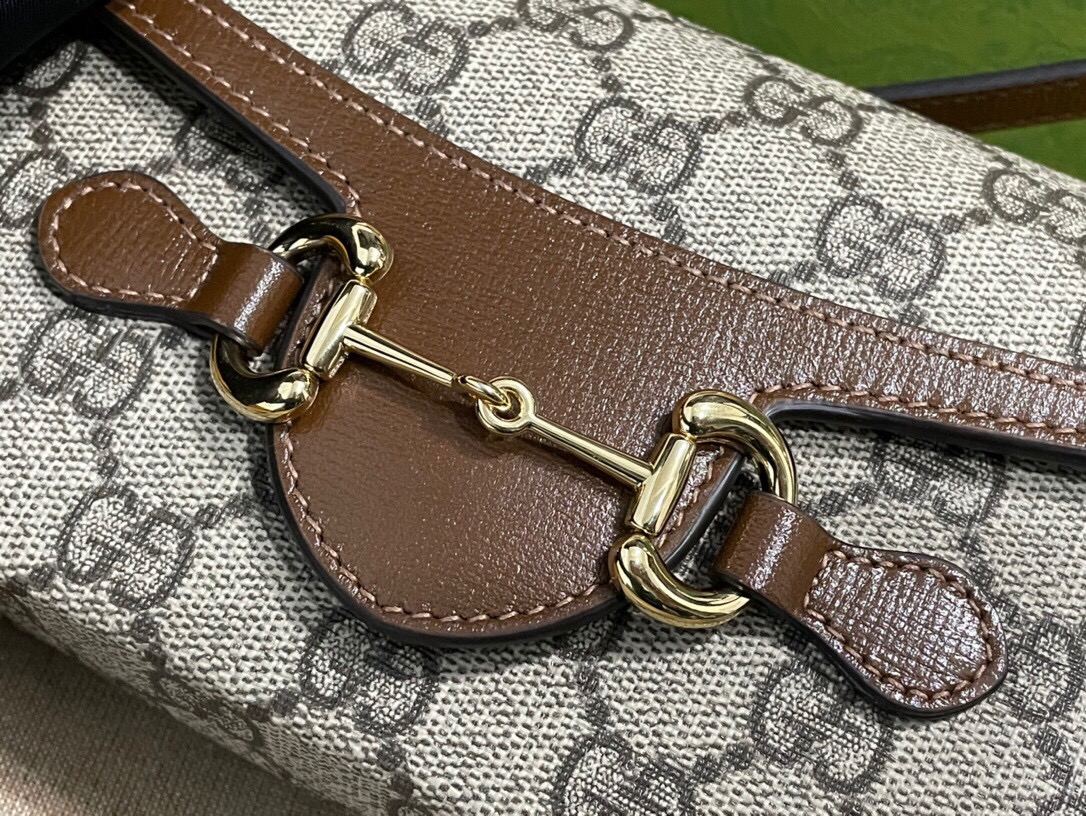 Gucci Horsebit 1955 mini bag in beige