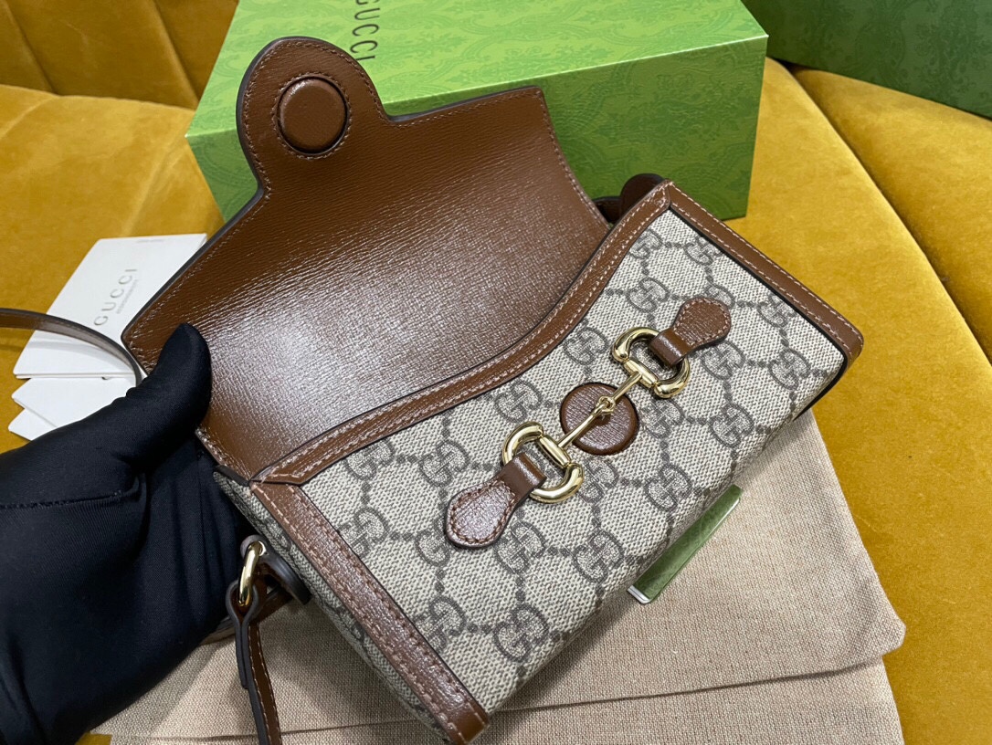 Gucci Horsebit 1955 mini bag in beige