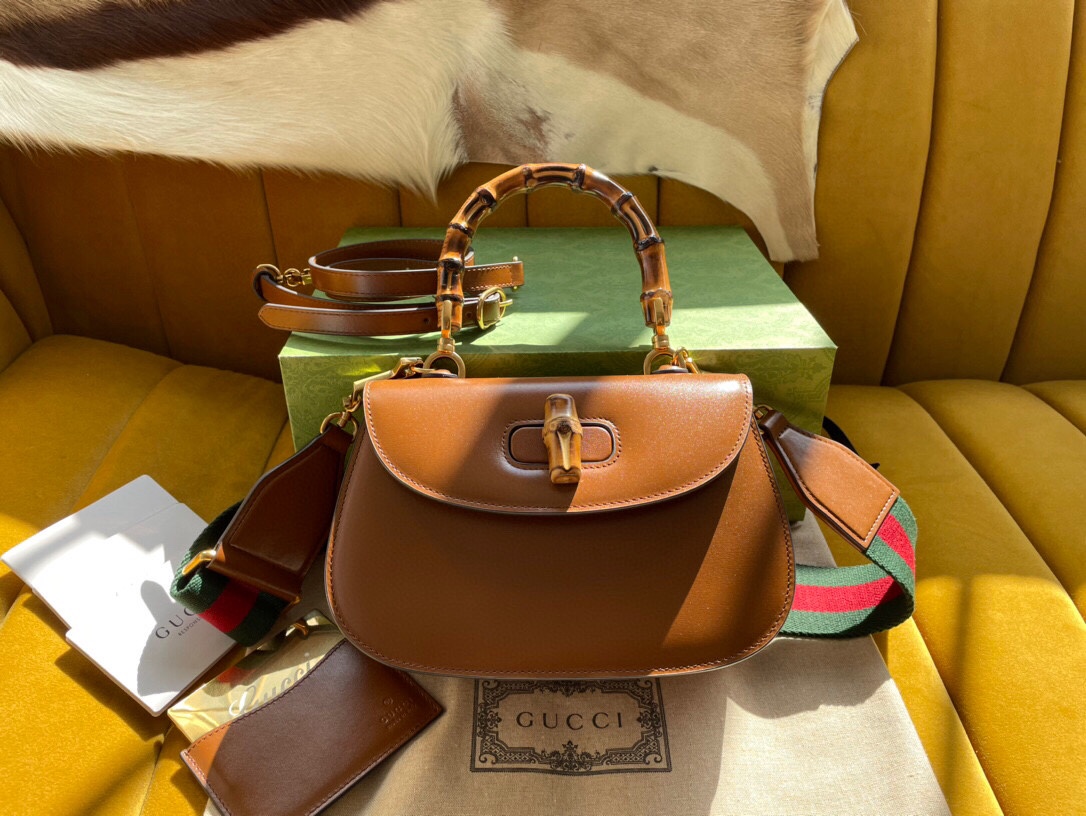 675797 Gucci Small Top Handle Bag Brown