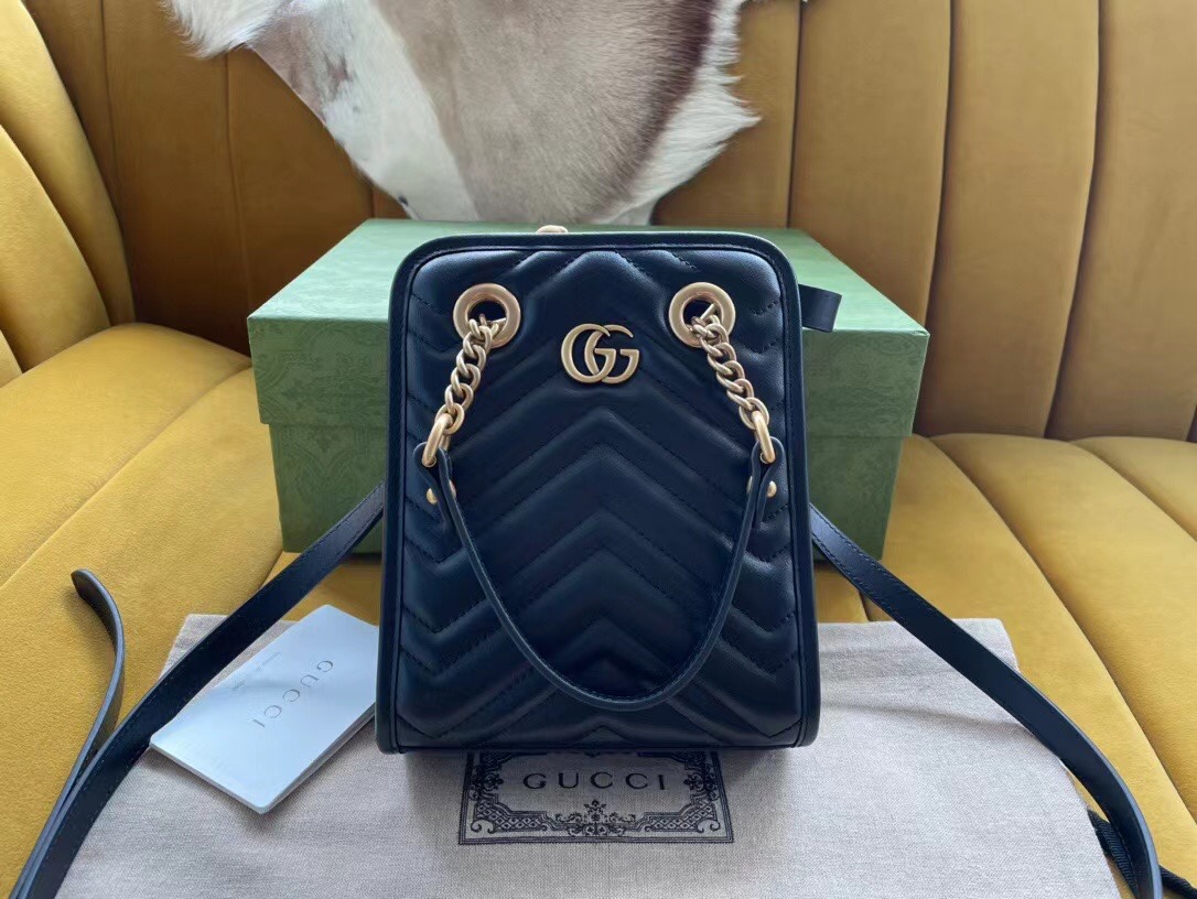 GUCCI GG Marmont Quilted mini 2-way Bag Black